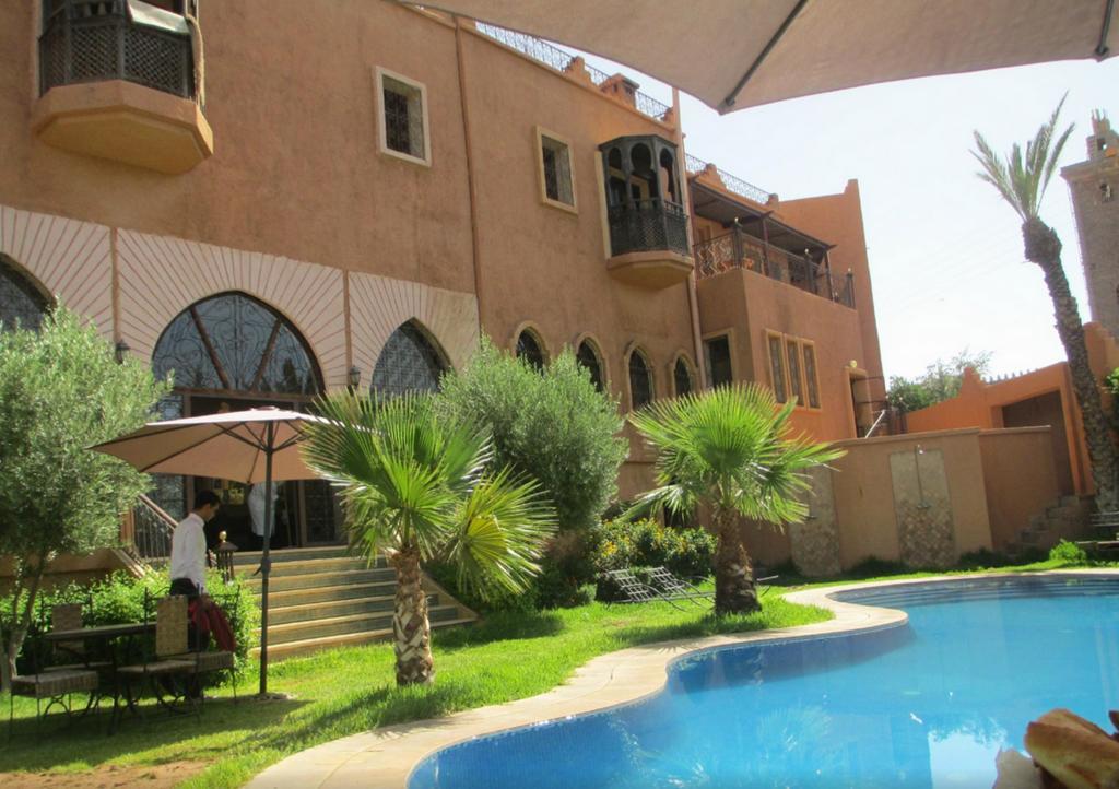 Le Temple Des Arts Bed & Breakfast Ouarzazate Exterior photo