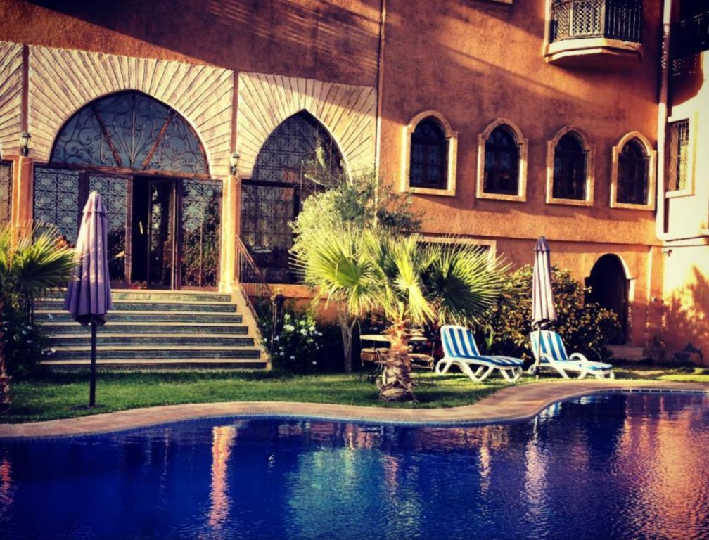 Le Temple Des Arts Bed & Breakfast Ouarzazate Exterior photo