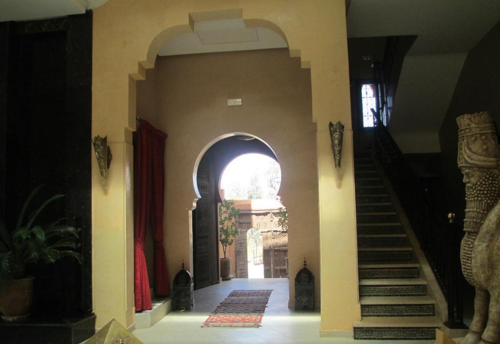 Le Temple Des Arts Bed & Breakfast Ouarzazate Exterior photo