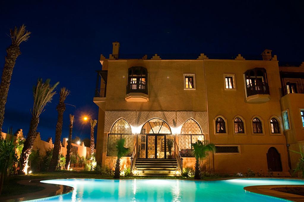 Le Temple Des Arts Bed & Breakfast Ouarzazate Exterior photo