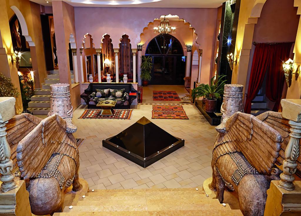 Le Temple Des Arts Bed & Breakfast Ouarzazate Exterior photo